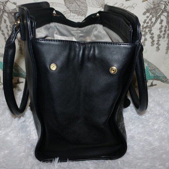 Versace 19.69 Abbigliamento Sportivo SRL leather bag purchased new in Greece - Picture 11 of 13